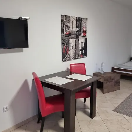 Sobe Ava Apartment *