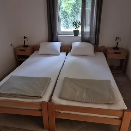 Sobe Ava Apartment *