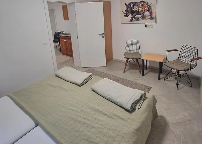 Apartament Sobe Ava *