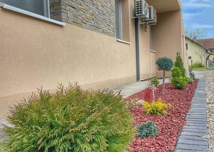 Sobe Ava Apartament *